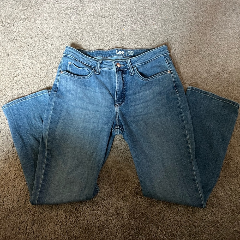 LEE Straight Mid Rise Jeans, Size 10P FREE SHIPPING